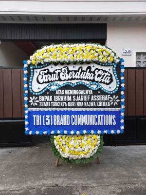 Papan Bunga Duka di Sikalang